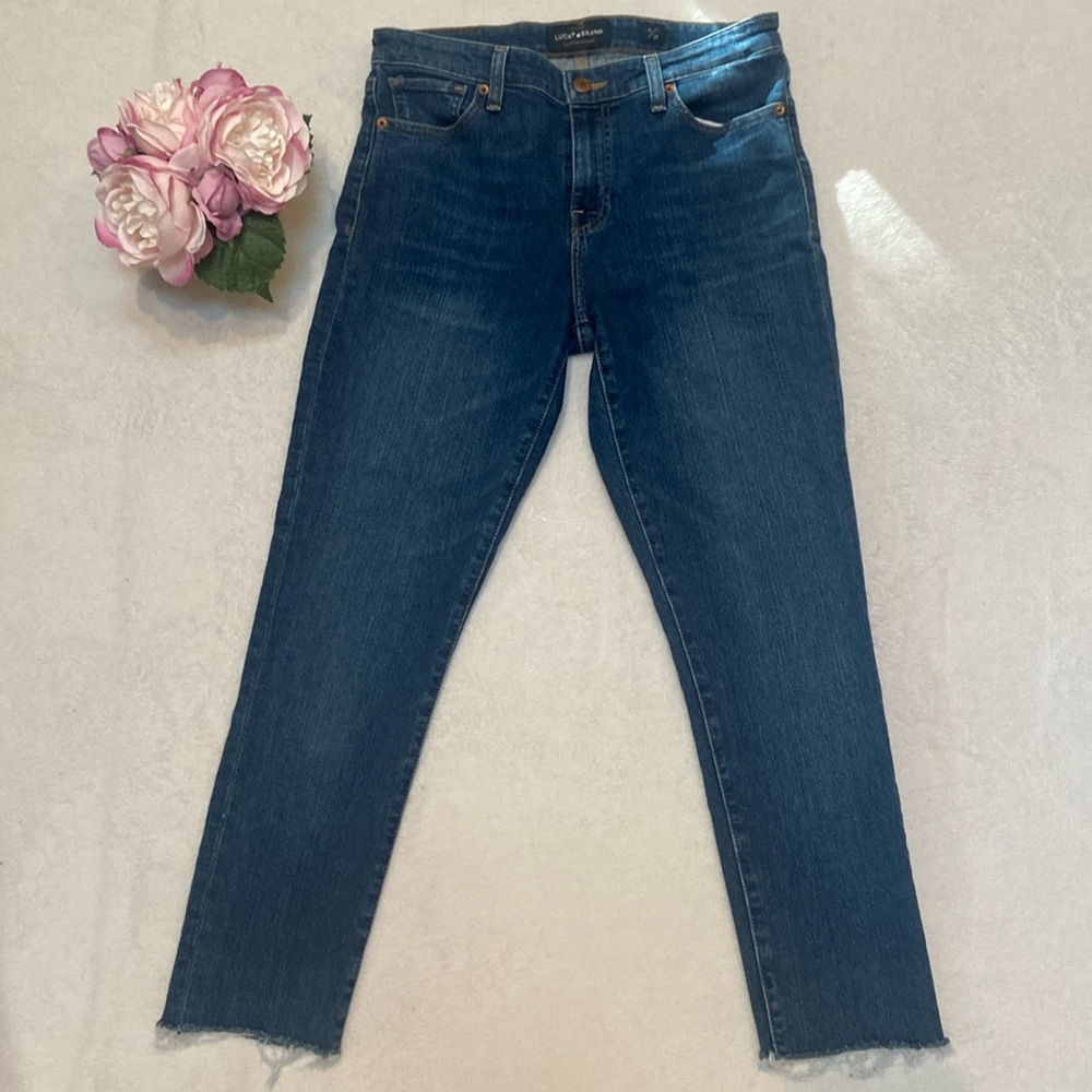 LUCKY BRAND AVA SKINNY Size 6 28 Blue Jeans Raw Hem
